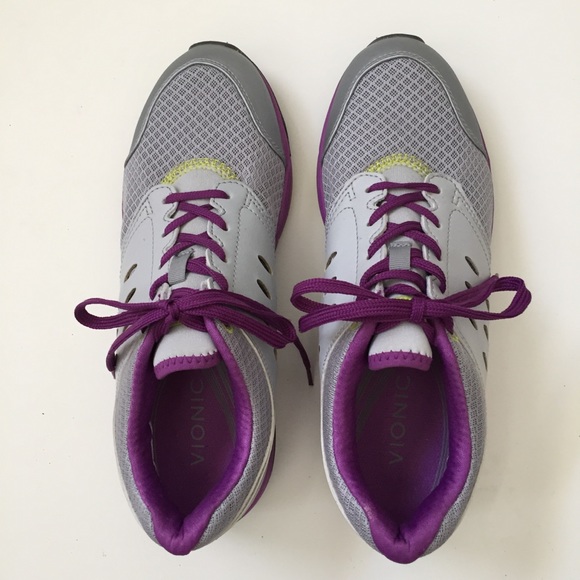 vionic women's venture athletic shoes